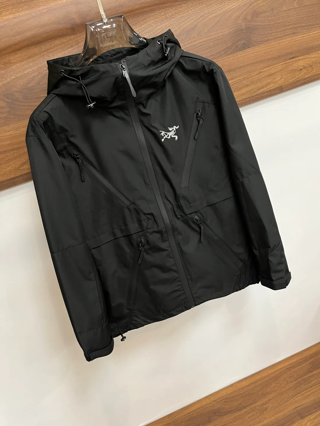 ARCTERYX 2026 New Arrival🧊 ，Original Premium Breathable ， ， ， Quality。 ， Sizes：M～3XL H 2025New Arrival